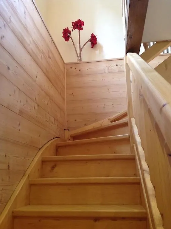 Spacious Ski Chalet In Traditional French Village, Sleeps 8, Four Star With Fibre Broadband Abondance France