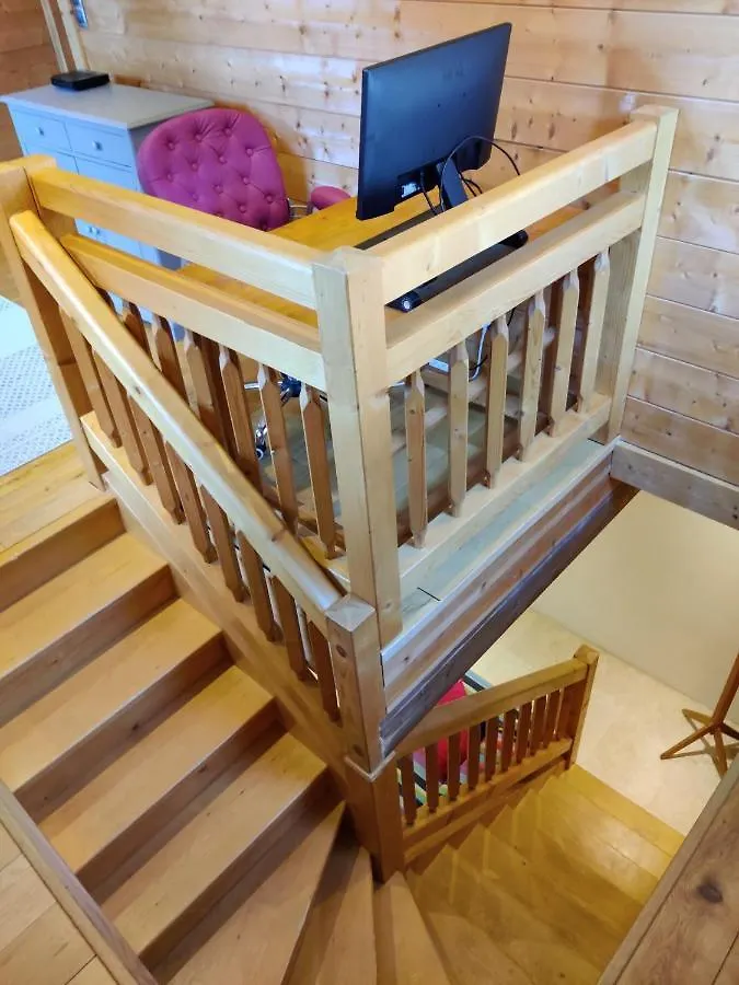 Spacious Ski Chalet In Traditional French Village, Sleeps 8, Four Star With Fibre Broadband Abondance France