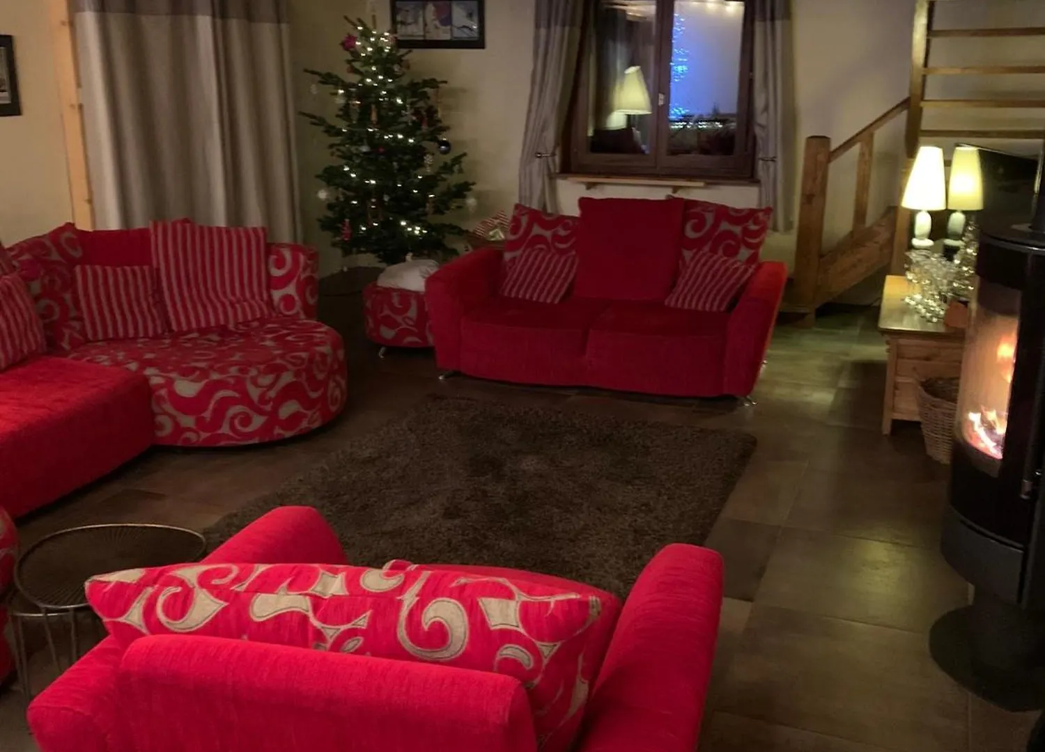 Spacious Ski Chalet In Traditional French Village, Sleeps 8, Four Star With Fibre Broadband Abondance France